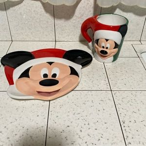 Vintage Disney's Candy Cane Christmas 2000 Cookies and Milk for Santa Plate Mug